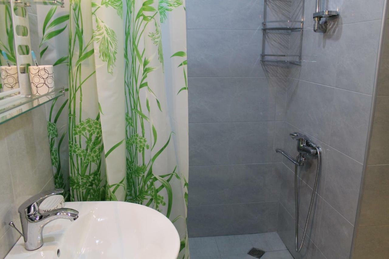 Apartamento Cozy Nest Tiflis Exterior foto
